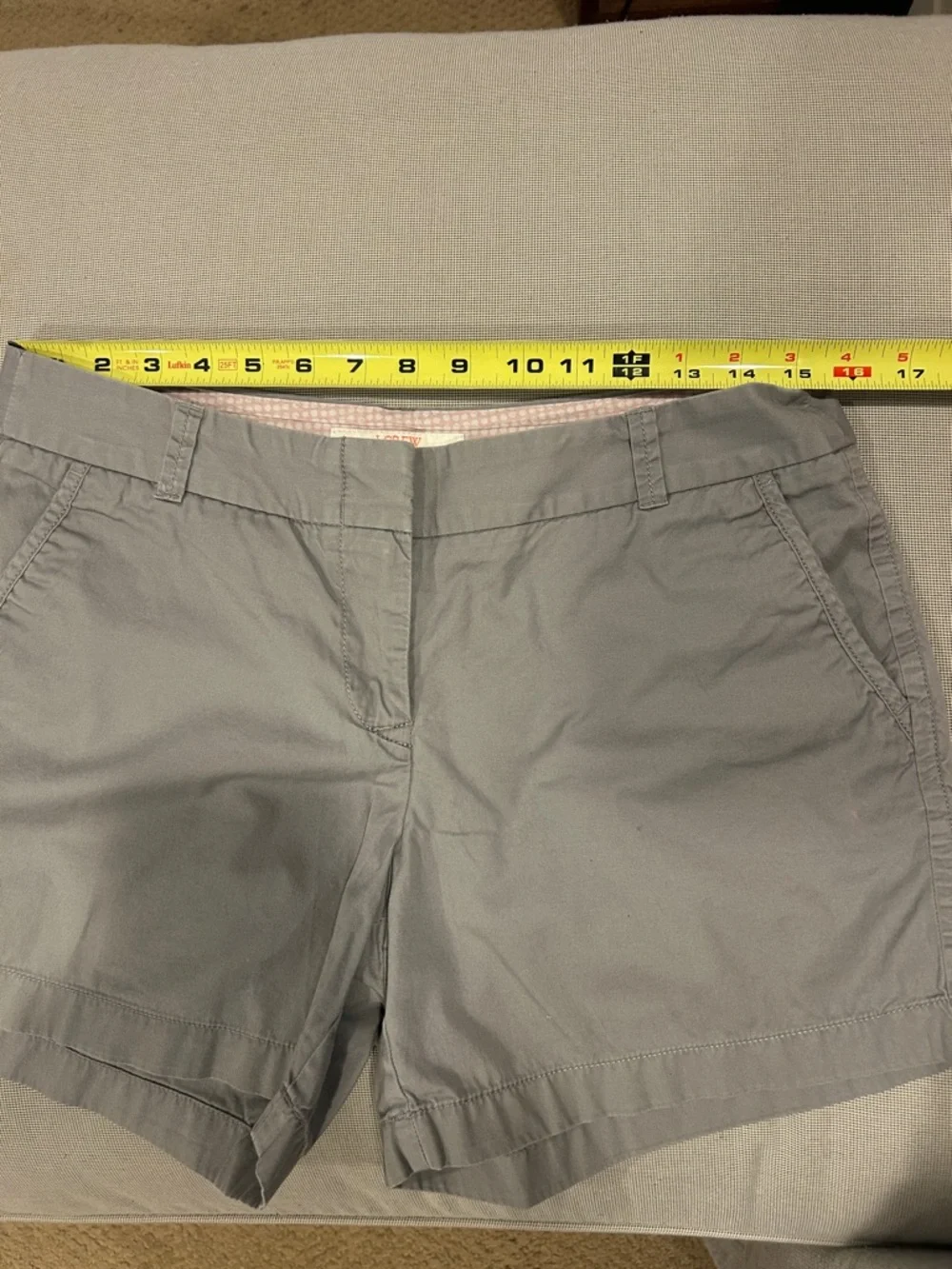 J. Crew Chino Shorts Women’s Size 8